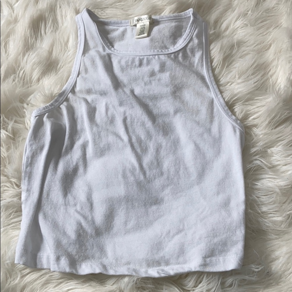 Cropped workout tank. White